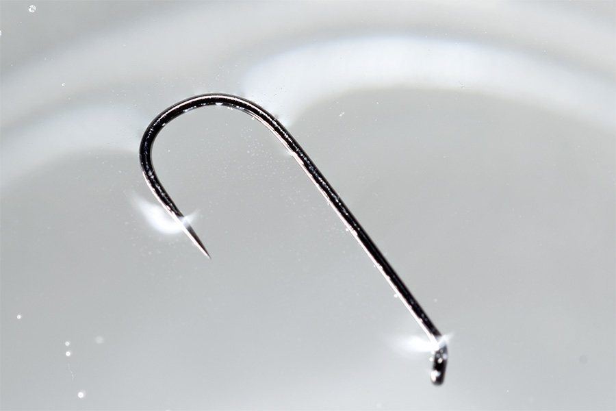 https://www.flytying.ro/wp-content/uploads/2015/06/maruto-floating-hook.jpg